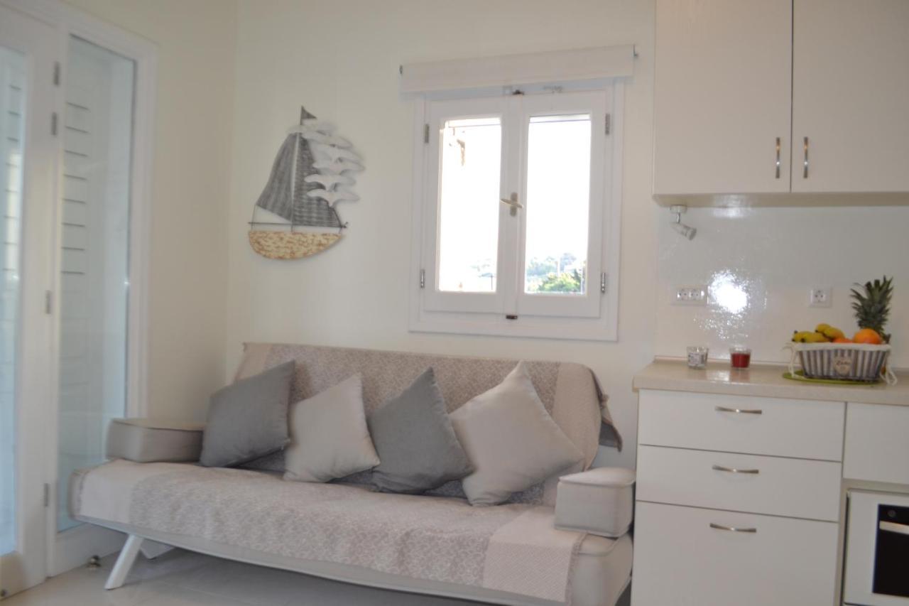 Jb Villa (Adults Only) Mesaria Dış mekan fotoğraf